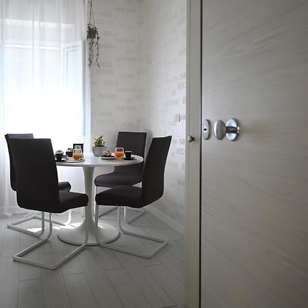 Sogno In Via Dante 336 바리 외부 사진